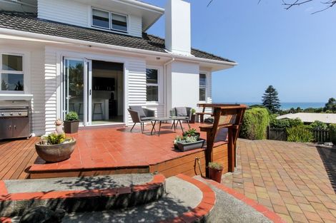 Photo of property in 407 Devon Street West, Lynmouth, New Plymouth, 4310