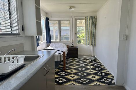 Photo of property in 43 Surrey Street, Caversham, Dunedin, 9012