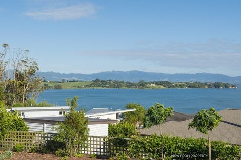 Photo of property in 106 Hamurana Road, Omokoroa, 3114