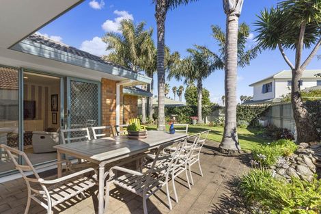 Photo of property in 15 Montego Drive, Papamoa Beach, Papamoa, 3118