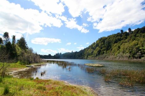 Photo of property in 123 State Highway 30, Lake Rotoma, Rotorua, 3074