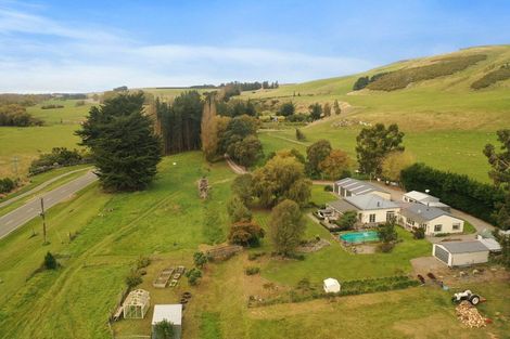 Photo of property in 1215 Pleasant Point-cave Highway, Cave, Pleasant Point, 7983