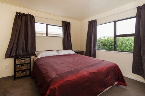 Photo of property in 34b Aquarius Drive, Kawaha Point, Rotorua, 3010
