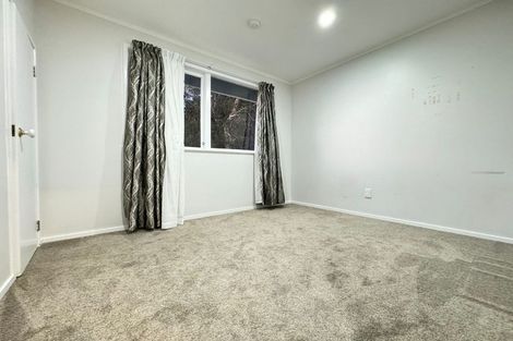 Photo of property in 33 Patts Avenue, Glendene, Auckland, 0602