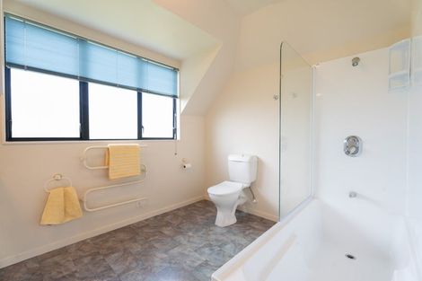 Photo of property in 157 Westchester Drive, Churton Park, Wellington, 6037