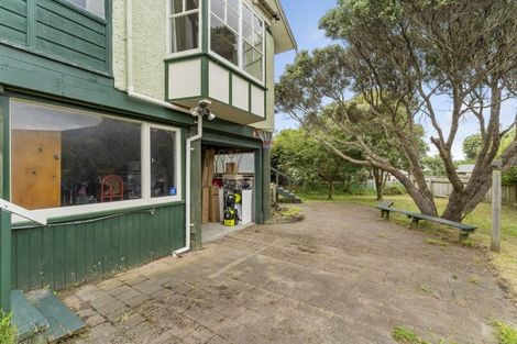 Photo of property in 53 Tasman Road, Otaki Beach, Otaki, 5512