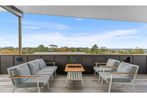 Photo of property in 7 Takahe Place, Mangawhai, 0505