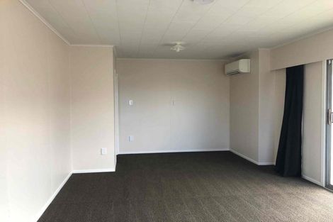 Photo of property in 15 Rochester Street, Tamatea, Napier, 4112