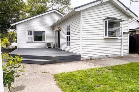 Photo of property in 19 North Parade, Richmond, Christchurch, 8013