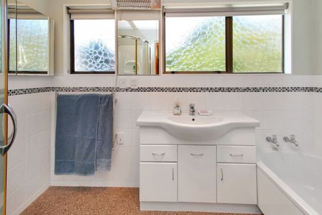 Photo of property in 8 Smith Street, Dannevirke, 4930