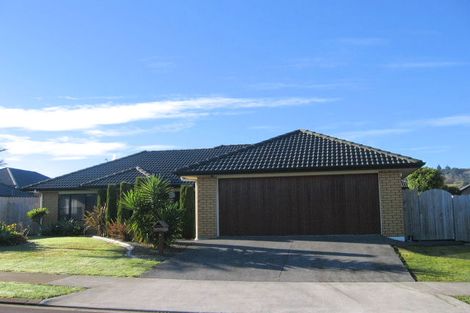 Photo of property in 9 Nad Place, East Tamaki Heights, Auckland, 2016