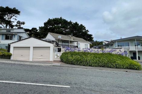 Photo of property in 146 Mark Avenue, Grenada Village, Wellington, 6037