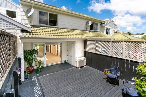 Photo of property in 5f Duke Street, Mount Victoria, Wellington, 6011
