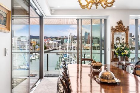Photo of property in Clyde Quay Wharf, 2d/1 Clyde Quay Wharf, Te Aro, Wellington, 6011