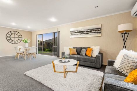 Photo of property in 28 Richfield Crescent, Westgate, Auckland, 0614