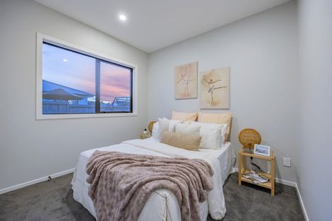 Photo of property in 12 Cutfield Lane, Kumeu, 0810