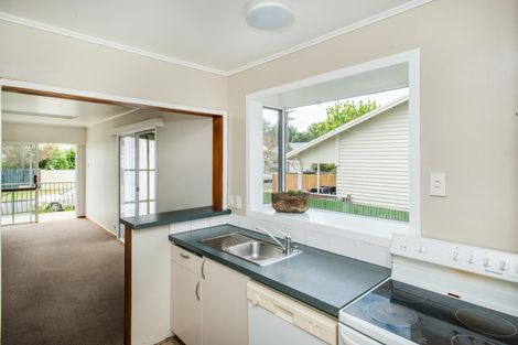 Photo of property in 18 Root Street, Gisborne, 4010