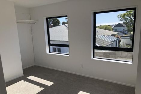 Photo of property in 1 Fancourt Street, Karori, Wellington, 6012