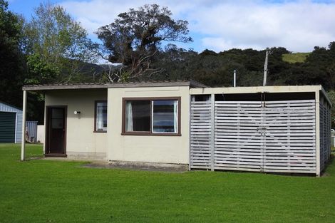 Photo of property in 3 Stony Bay Road, Port Charles, Coromandel, 3584