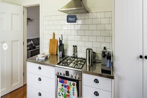 Photo of property in 3 Aorangi Terrace, Thorndon, Wellington, 6011