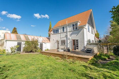 Photo of property in 4 Kent Road, Saint Johns Hill, Whanganui, 4501