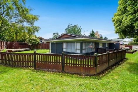 Photo of property in 106 Grand Vue Road, Kawaha Point, Rotorua, 3010