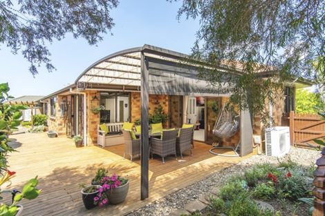 Photo of property in 120 Longview Drive, Papamoa Beach, Papamoa, 3118