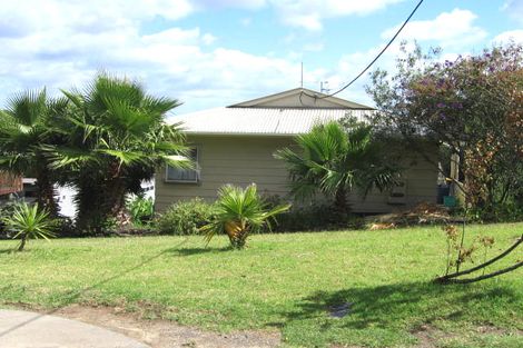 Photo of property in 126 Sunset Road, Unsworth Heights, Auckland, 0632