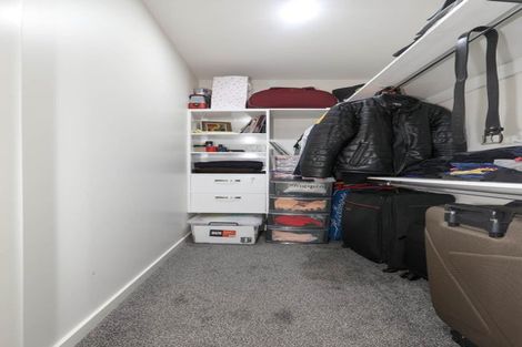 Photo of property in 16 Rosarina Lane, Takanini, 2112