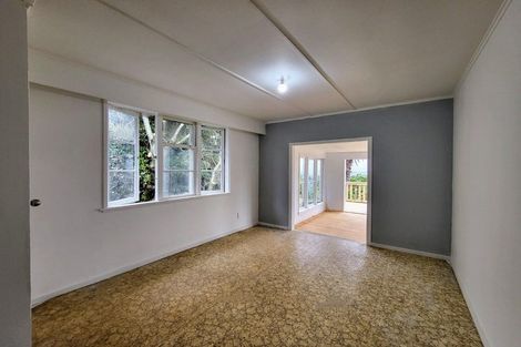 Photo of property in 41 Te Kawa Road, Greenlane, Auckland, 1061