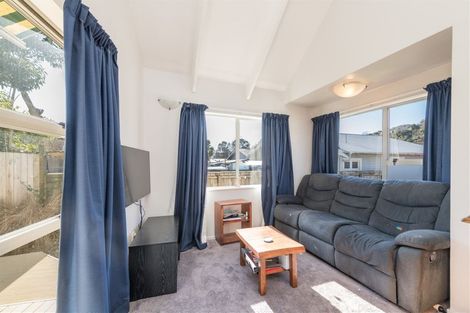 Photo of property in 1/182 Saint Vincent Street, Toi Toi, Nelson, 7010