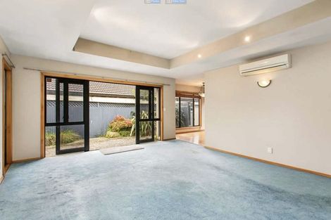 Photo of property in 273a Cranford Street, St Albans, Christchurch, 8052