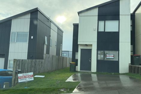 Photo of property in 3b Putiputi Way, Papakura, 2110