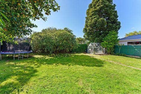 Photo of property in 10 Nimmo Avenue, Waikanae, 5036