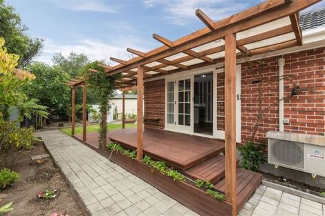 Photo of property in 8 Merton Place, Bryndwr, Christchurch, 8053