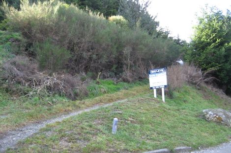 Photo of property in 21 Mackinnon Terrace, Sunshine Bay, Queenstown, 9300