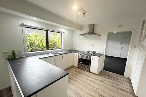 Photo of property in 160 Sturges Road, Henderson, Auckland, 0612