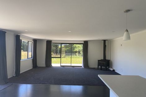Photo of property in 68 Saxton Road, Upper Vogeltown, New Plymouth, 4371