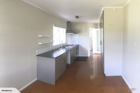 Photo of property in 6 Coleman Avenue, Herald Island, Auckland, 0618