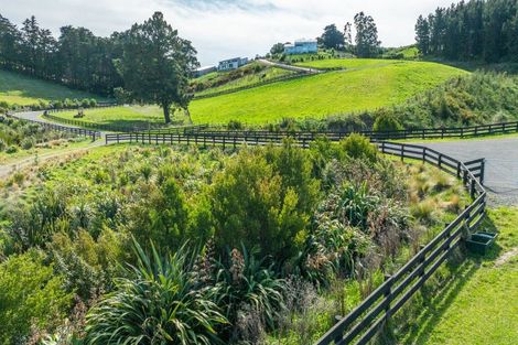 Photo of property in 10 Kapuka Lane, Kennedys Bush, Christchurch, 8025