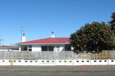Photo of property in 6 Wakelin Street, Carterton, 5713