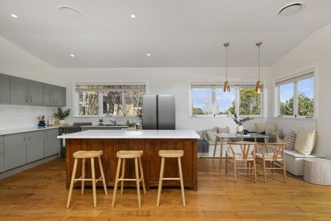 Photo of property in 226 Upper Harbour Drive, Greenhithe, Auckland, 0632