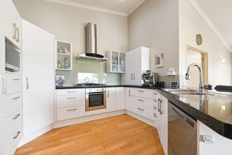 Photo of property in 82 Brymer Road, Grandview Heights, Hamilton, 3200