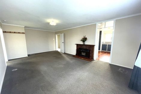 Photo of property in 4 Holford Street, Westown, New Plymouth, 4310