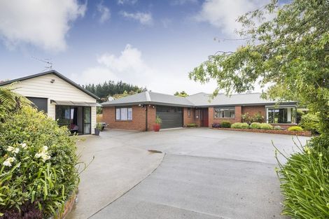 Photo of property in 234 Polson Hill Drive, Aokautere, Palmerston North, 4471