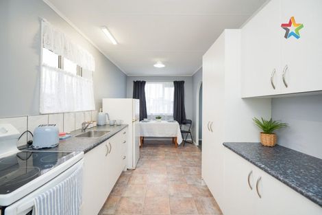 Photo of property in 54 Dunbeath Crescent, Kew, Invercargill, 9812