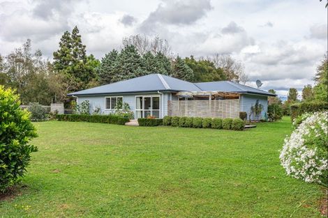 Photo of property in 1098 Queen Street East, Levin, 5571