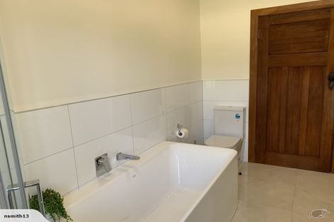 Photo of property in 21 Lincoln Avenue, Epuni, Lower Hutt, 5011