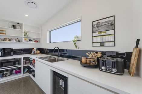 Photo of property in 16 Hanworth Road, Appleby, Richmond, 7020