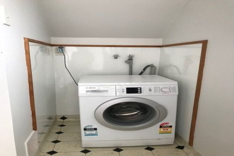 Photo of property in 30 Brighton Street, Island Bay, Wellington, 6023